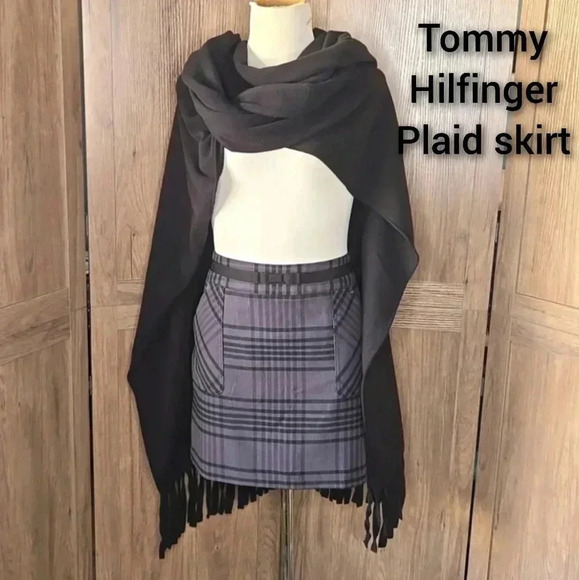 Elegant Gray Plaid Skirt Tommy Hilfinger - Picture 1 of 10